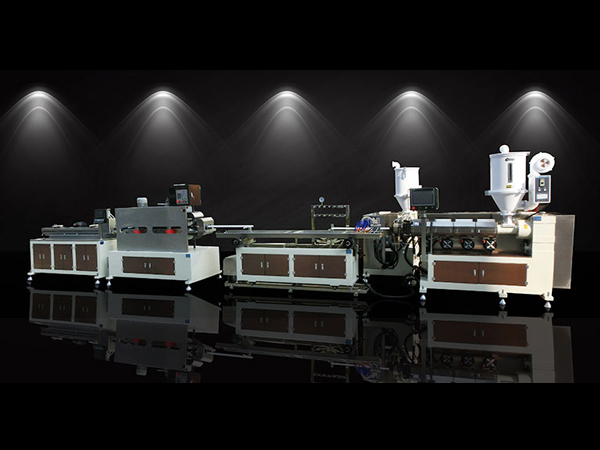 新型高效一出二条(LED)灯罩、灯管挤出